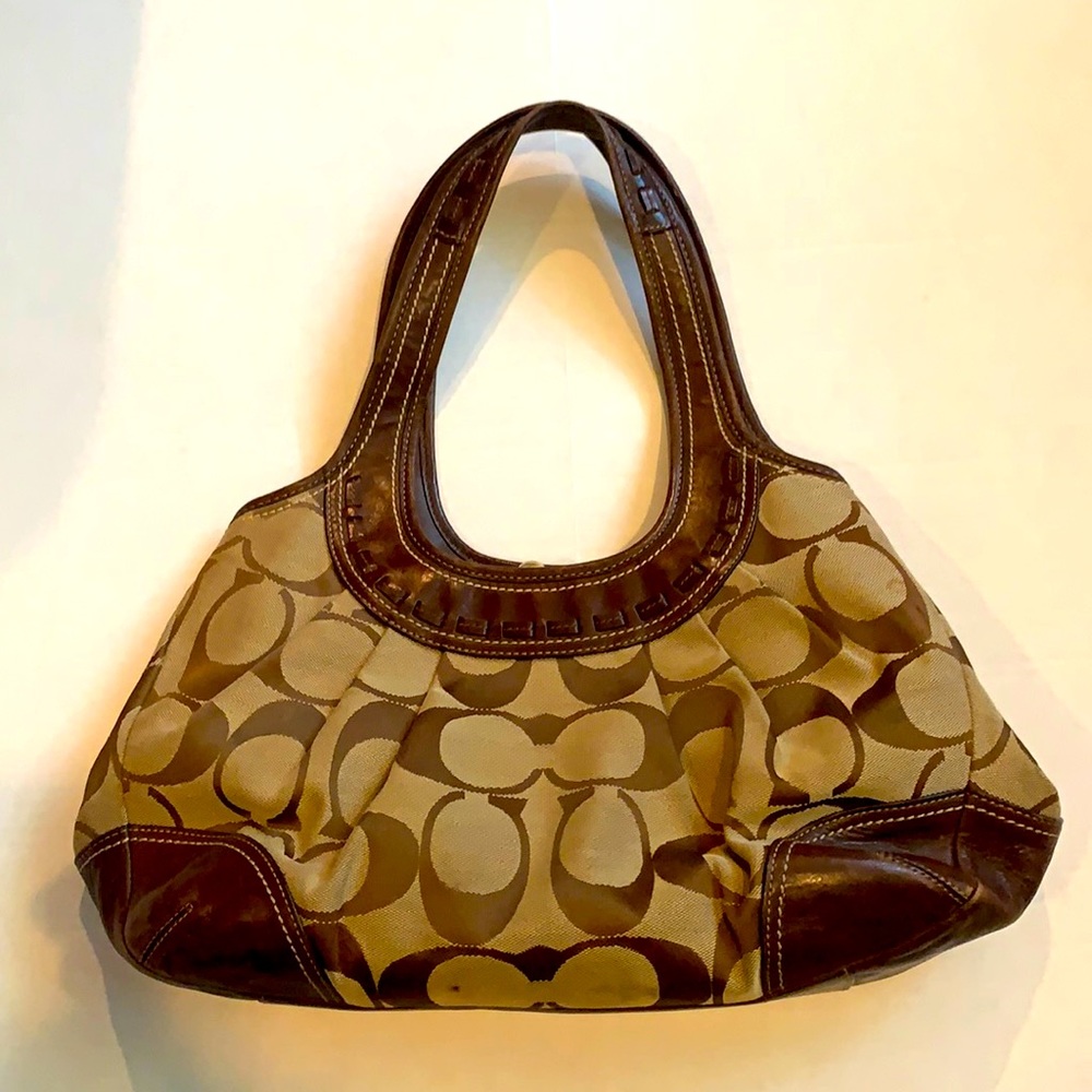 Woman’s Coach Bag